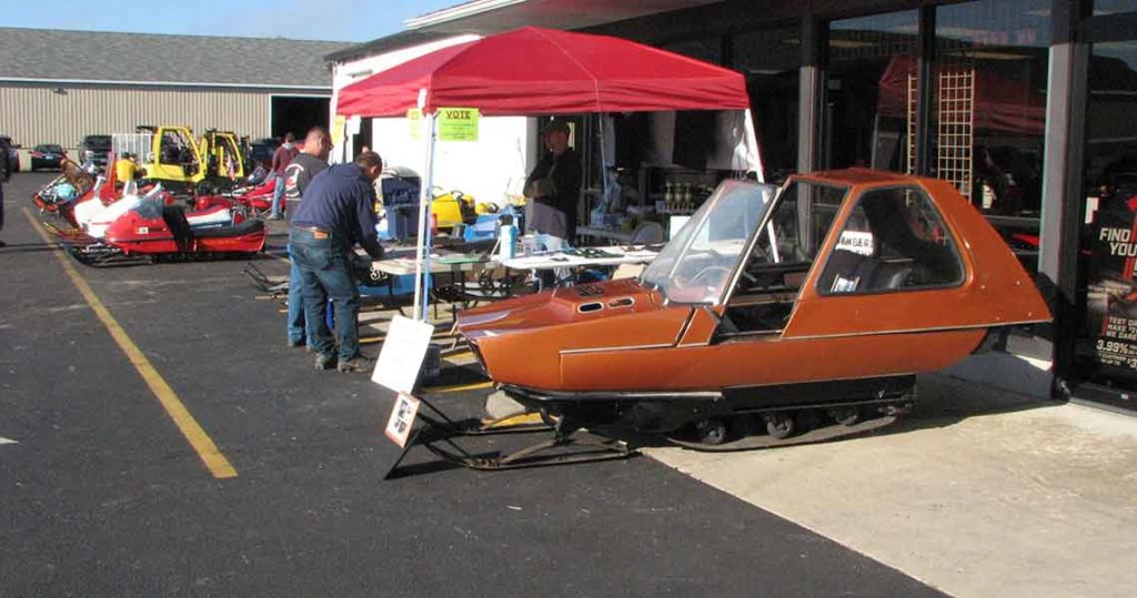 1973 Innovar Sno Coupe on display at HK Powersports Fall Open House.