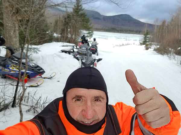 NH-volunteers-Snowmobile-Trails